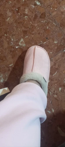 Zapatillas mullidas de moda para mujer para otoño e invierno, zapatillas Unisex cálidas y antideslizantes con suela gruesa de EVA para interiores para invierno photo review