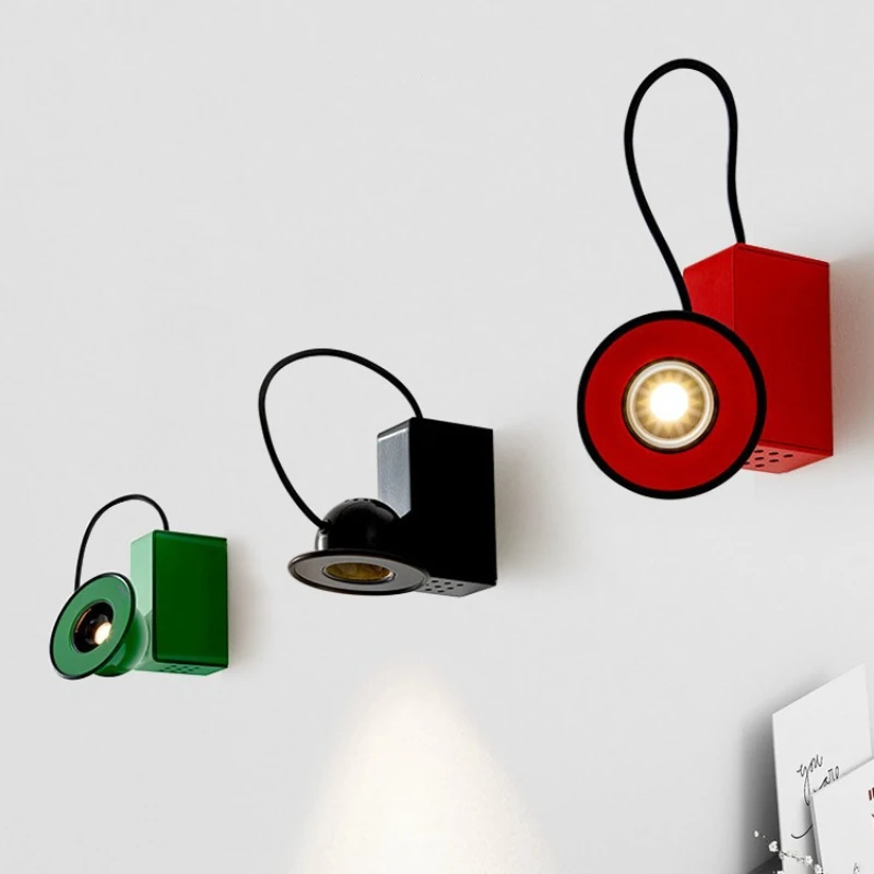 

Italian Stilnovo Minibox Magnetic Light Modern Iron Painted Wall Light Retro Wall Lamps Desk Reading Lutres Designer wall lamp
