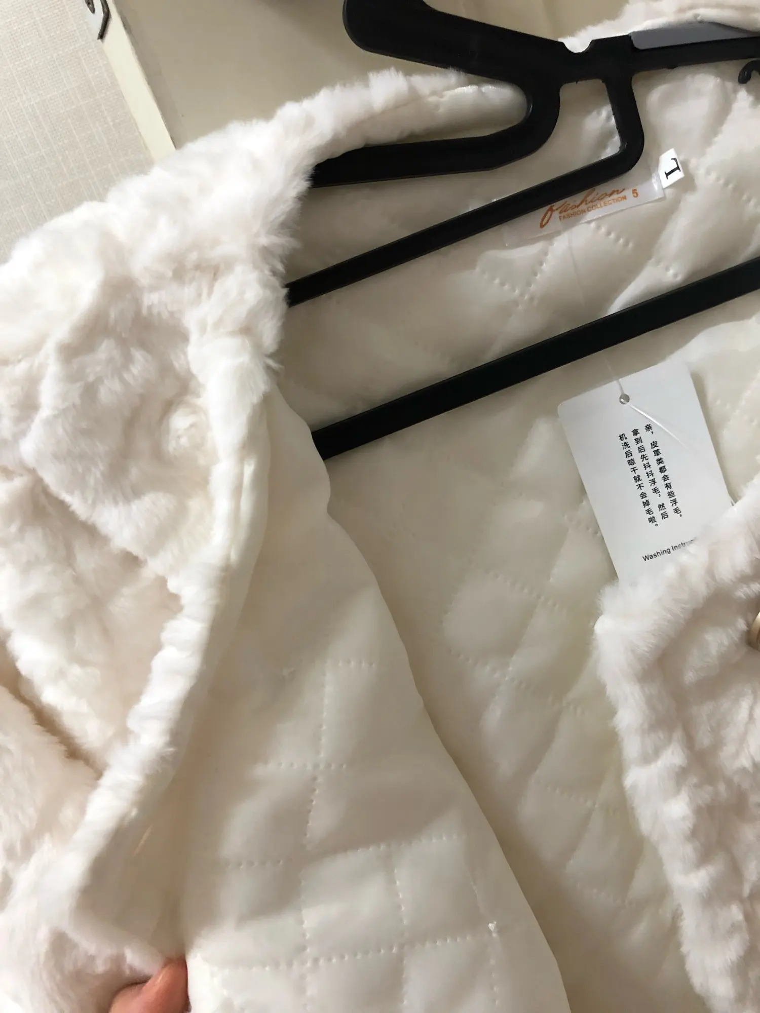 Women Button Chic Elegant Lambswool Faux Fur Jackets 2023 Spring Fashion Outfits photo review