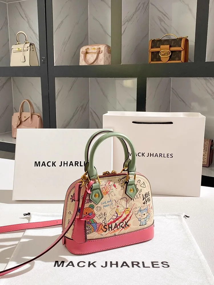 حقيبة يد محمولة بطبعة الدب الصغير، بتصميم لطيف ومب...