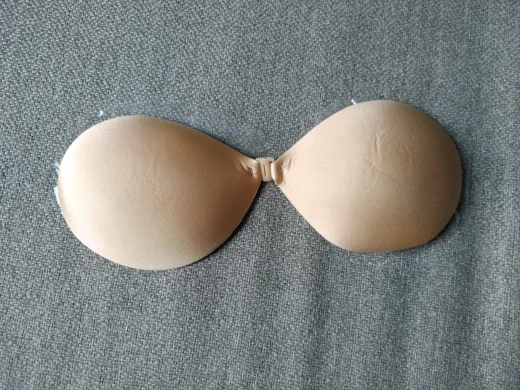 Peachy Charm Push-Up Strapless Sticky Bra