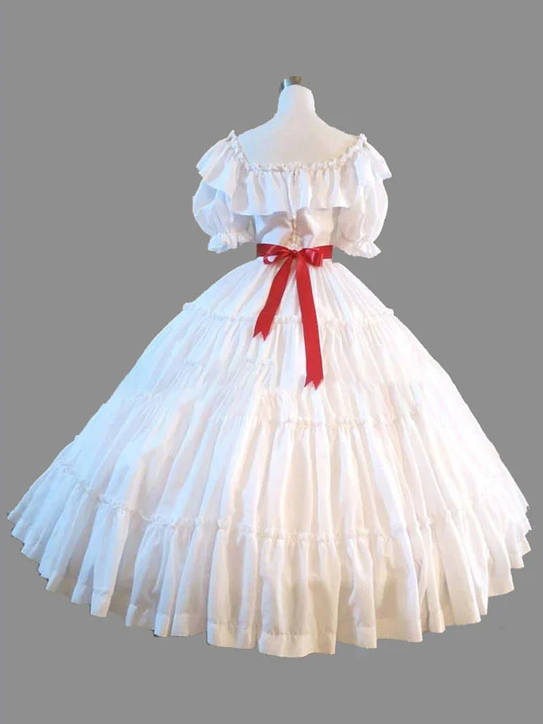TheCostumesofGoneWiththeWindScarlettsWhiteRuffleDressCivilWarWhiteWedding.jpg