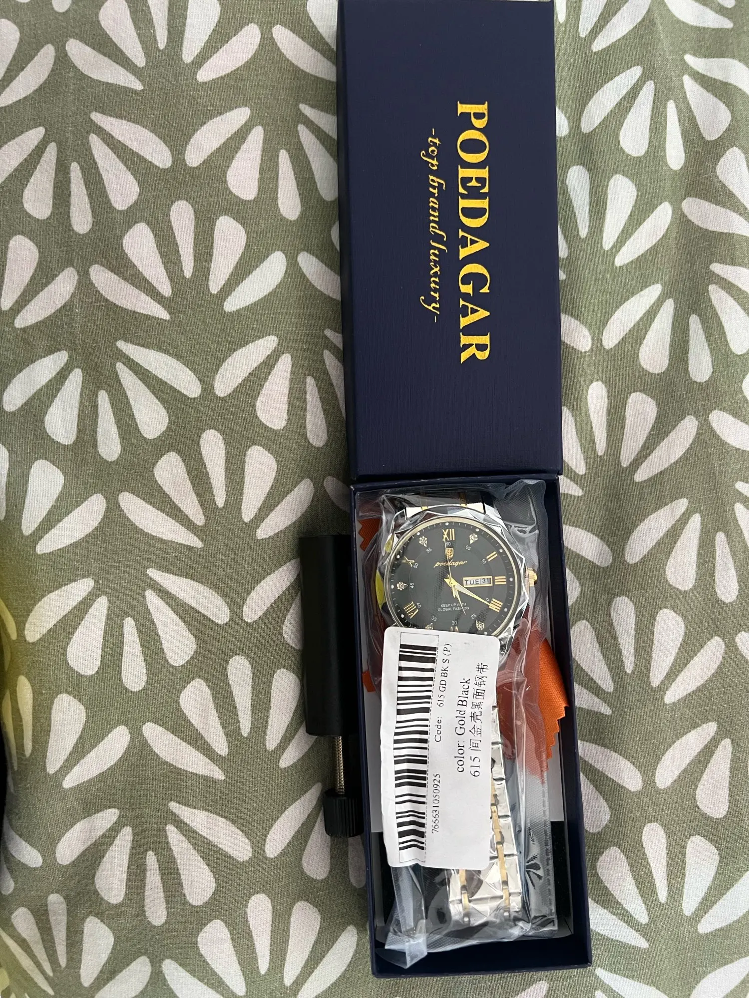 POEDAGAR Luxury Man Wristwatch photo review