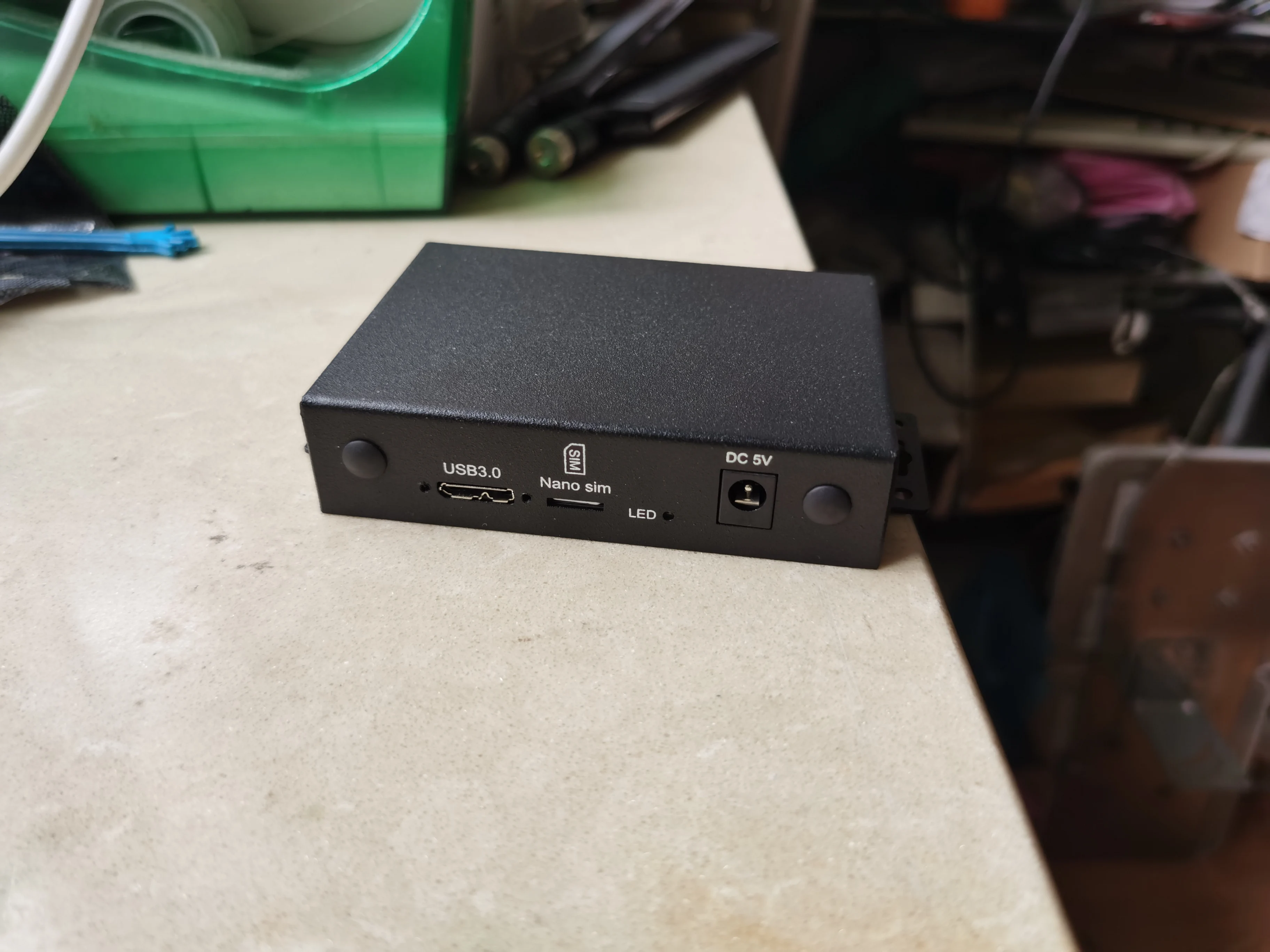 SIERRA WIRELESS EM9190 5G NR Sub-6 GHz and mmWave 4G LTE Cat 20 Module + M2-USB3 Dev kit MH2US V3 Bundle
