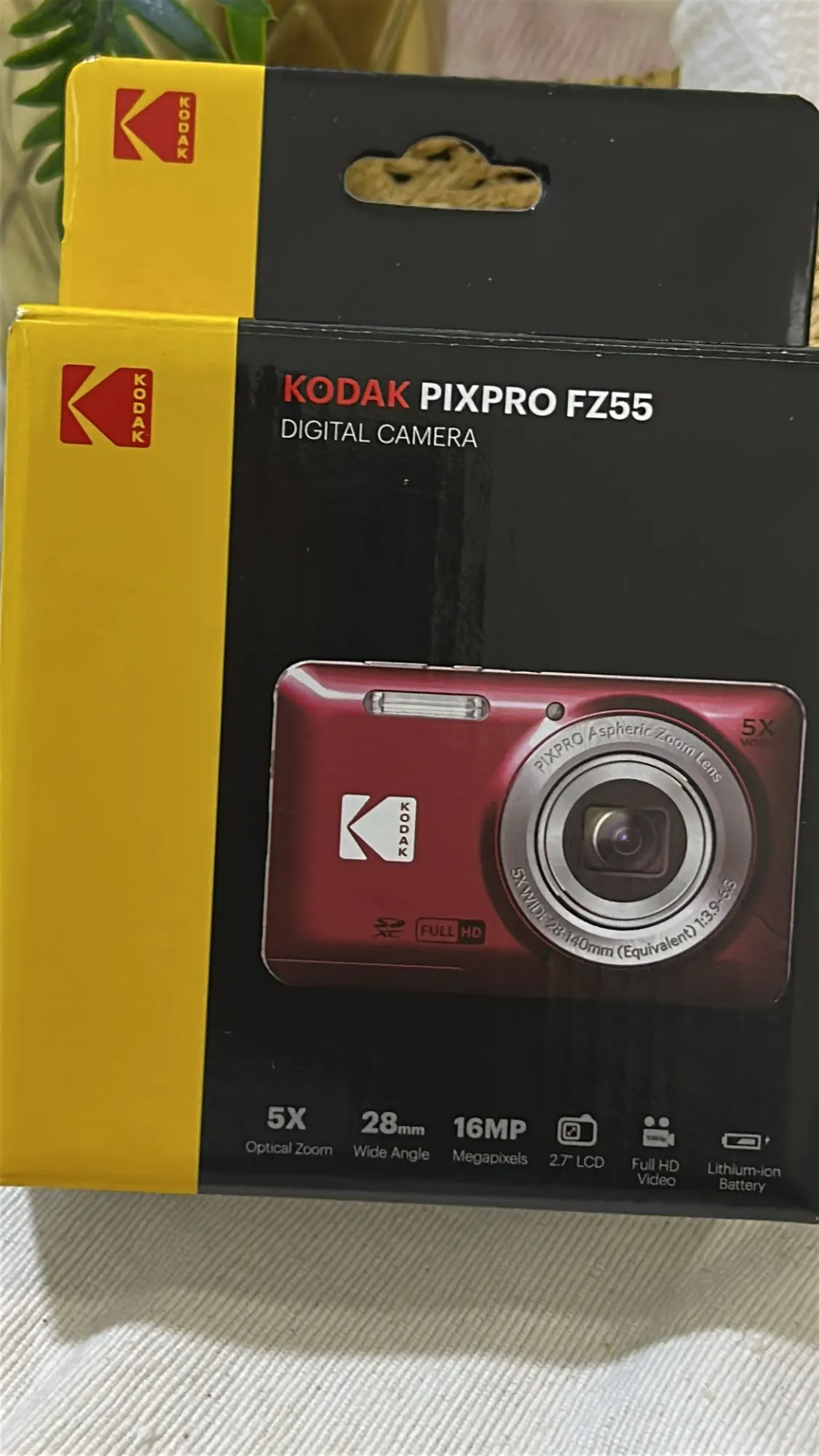 Kodak PIXPRO FZ55 レッド 16MP Amazon.com : Kodak PIXPRO FZ55 Red 16MP Digital Camera 5X Optical