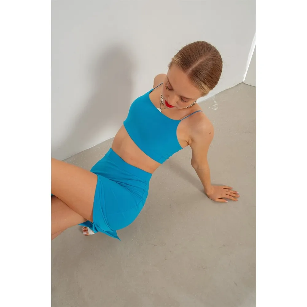 

Комплект с юбкой с разрезом, бирюзовый топ на бретельках, модель, удобный комплект с юбкой, подходит для повседневного использования, новый сезон, комплект с юбкой