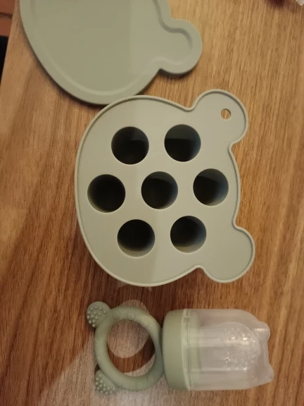 Baby Ice Cream Pops Silicone Mold - Fruit Popsicle Maker and Teething Toy photo review