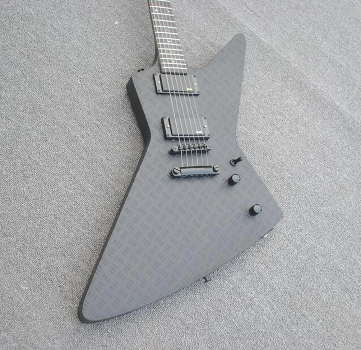 Heavy Metal MX250 James Hetfield Matte Black Diamond Plate Explorer
