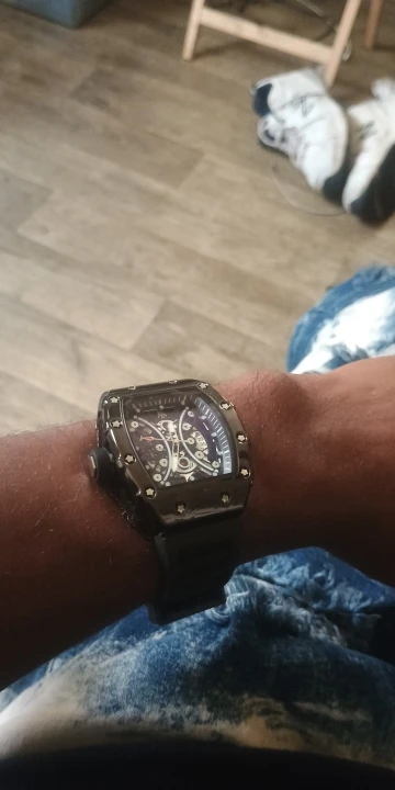 Relógio masculino luz marca de luxo barril vinho dial moda noite brilho relógio esportivo calendário reloj l146 photo review