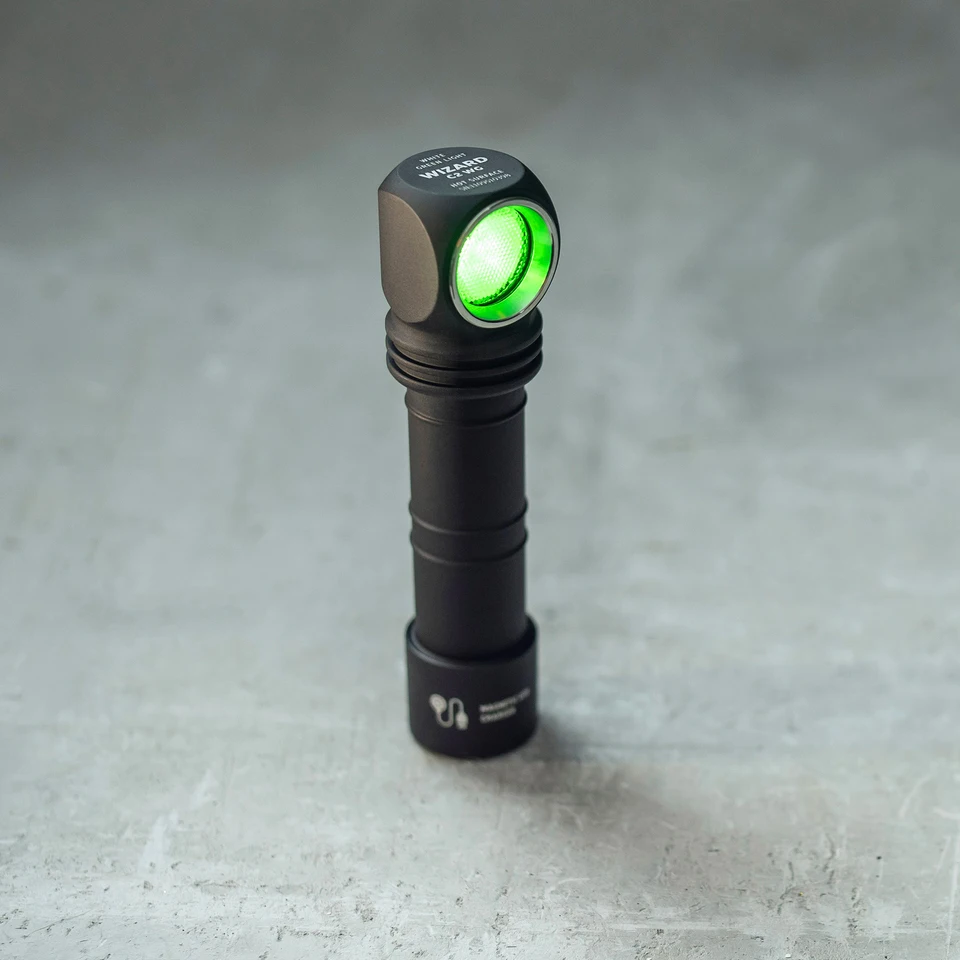 Armytek Wizard C2 WRヘッドランプ 懐中電灯 フラッシュライト