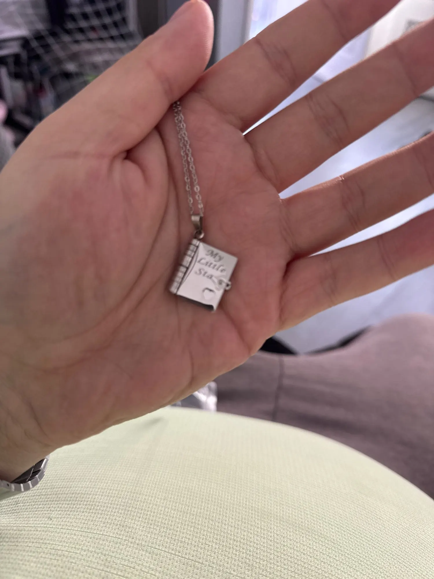 Review picture Review picture