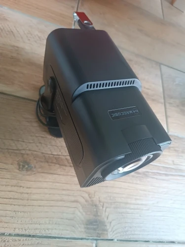 Magcubic HY320 Projector photo review