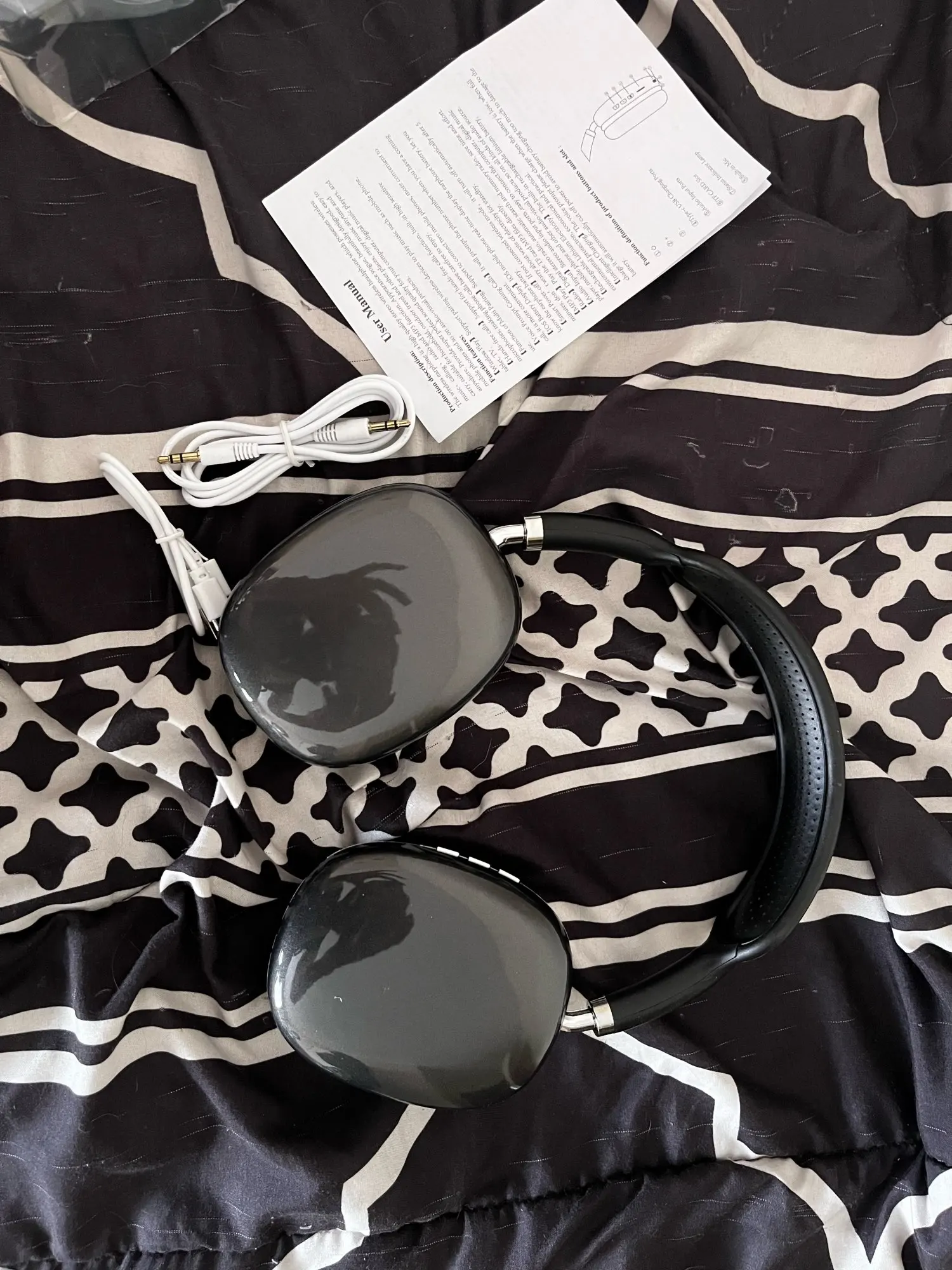 P9 Wireless Bluetooth Headphones With Mic Noise Cancelling