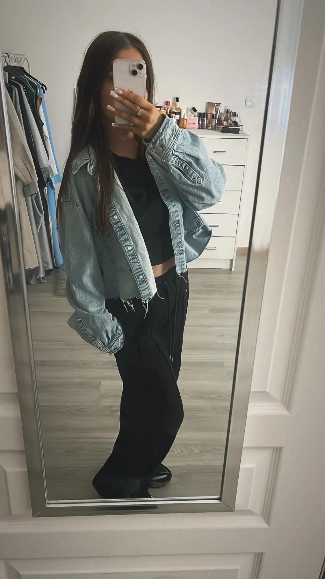 Short Sleeve T-Shirt Women Solid Simple Casual Soft All-Match Basic Crop Tops Tees Summer Fashion Skinny Tops Black White photo review