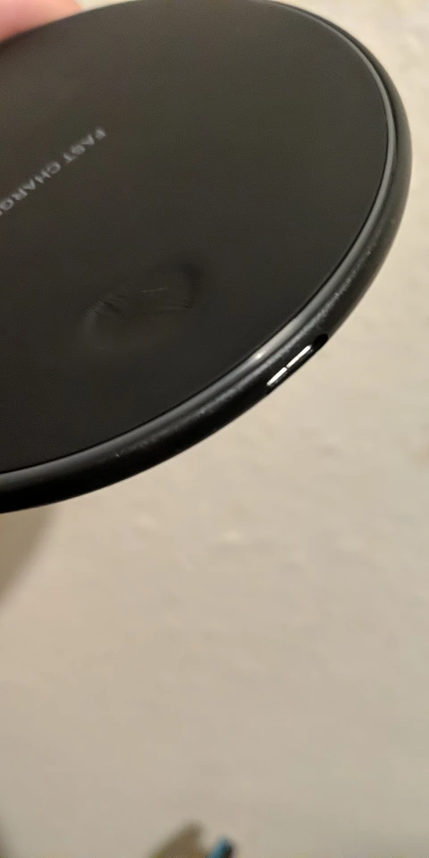 Hyper Charge Pad, Fast Wireless Charging Stand for iPhone, Samsung, Xiaomi & More photo review