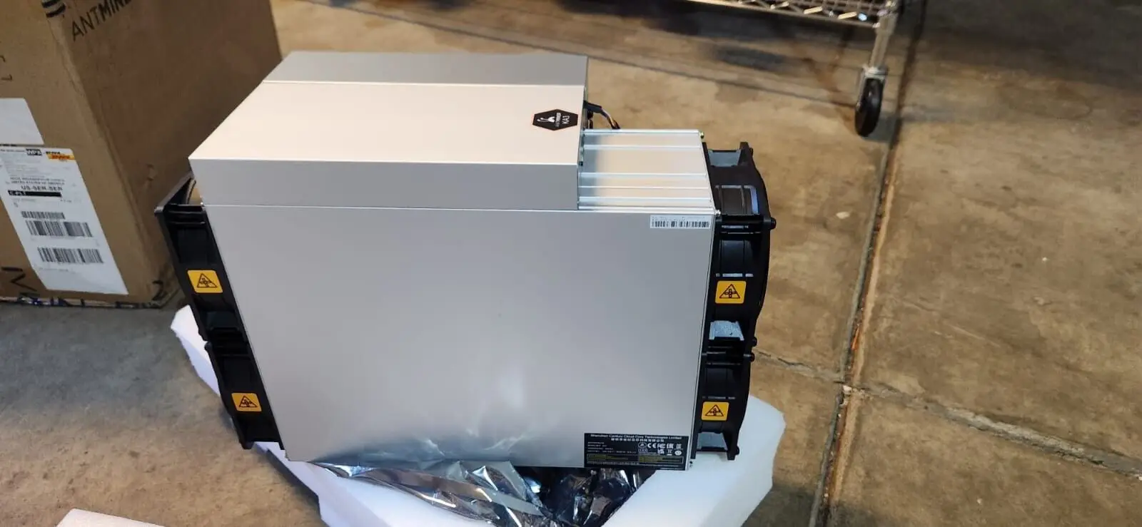 

Бесплатная доставка: Antminer KA3 166Th/s Kadena Miner, KDA 3154 Вт Asic Miner с блоком питания