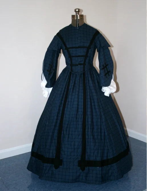 

Victorian Civil War Southern Belle ball gown 1860S Scarlett Blue Scottish Plaid Dress Christmas Women's Vintage Dress