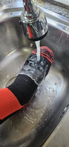 Wasserdichte Outdoor-Socken – Atmungsaktiv und Warm für Wandern, Camping, Skifahren & mehr photo review