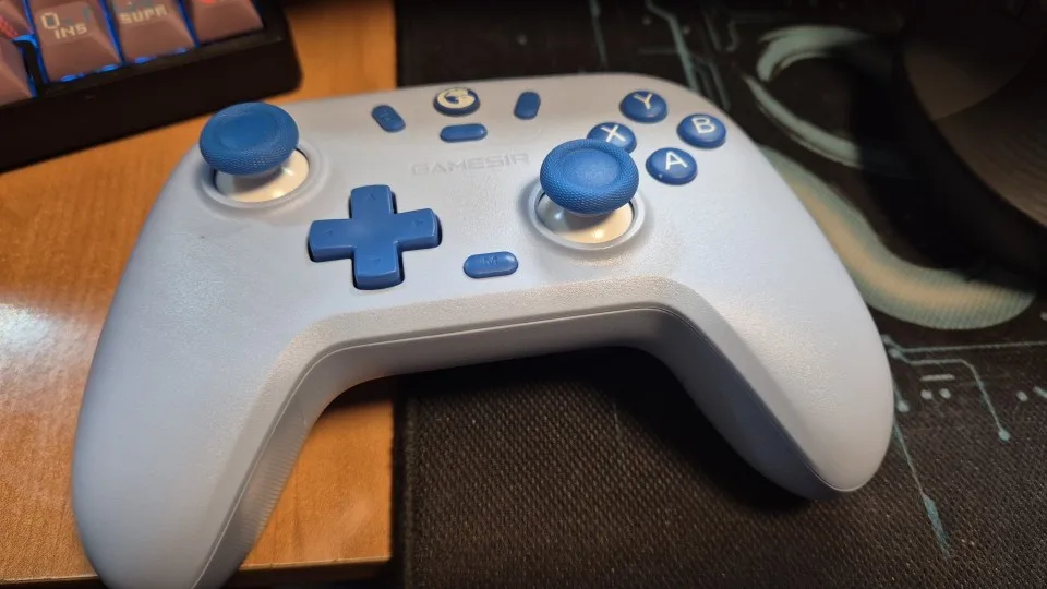 GameSir T4 Nova Lite Controlador de juego inalámbrico Gamepad para Switch, Android, IOS, PC y Steam Games Hall Effect Stick photo review