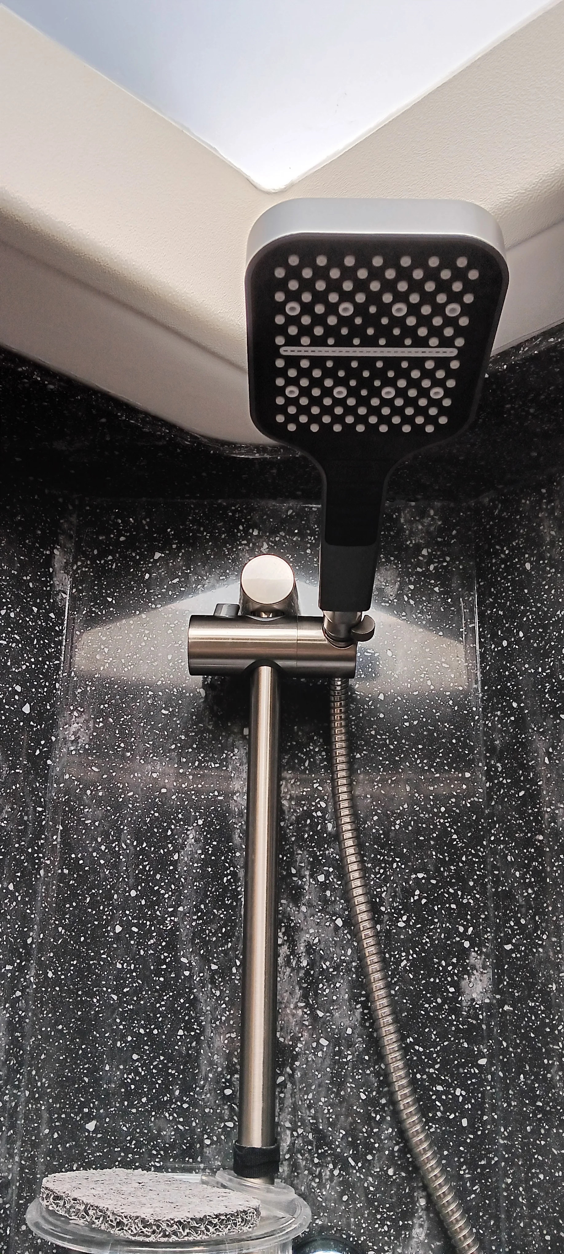 Pommeau de Douche Carré 7 Modes de Jets photo review