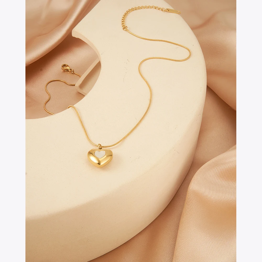 ENFASHION Collares Para Mujer Heart With Shell Pendant Necklace For Women's Stainless Steel 18k Gold Plated Jewelry Party 243455