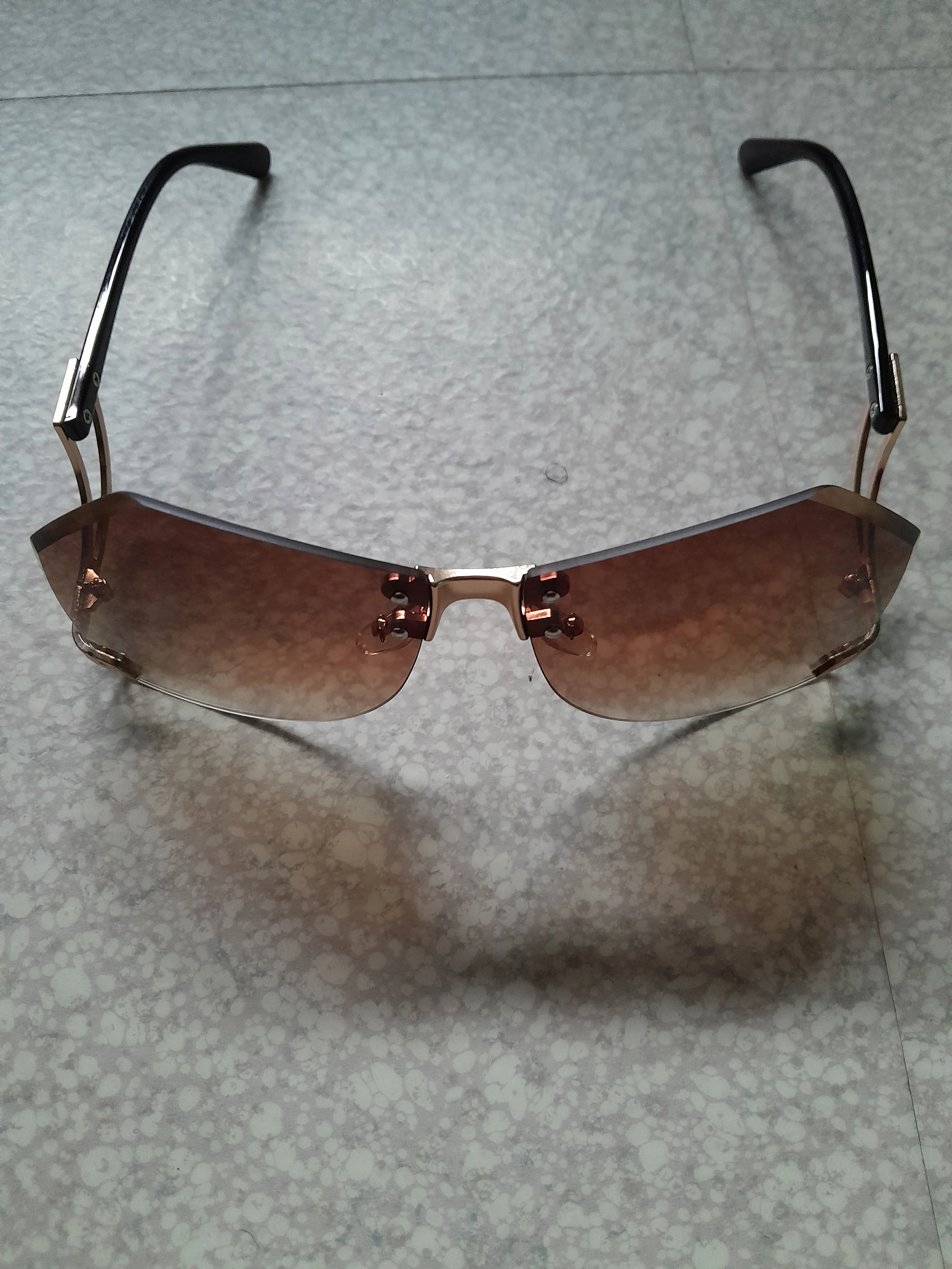 Irregular Rimless Sunglasses - Modern Cat Eye Fashion Eyewear photo review