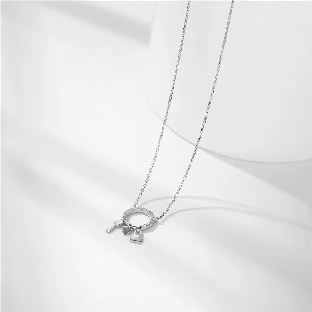 

HUAMI Hot Sale Silver Color Small Love Key Lock Creative Necklace Classic Design Sweet Personality Ladies Zircon Jewelry