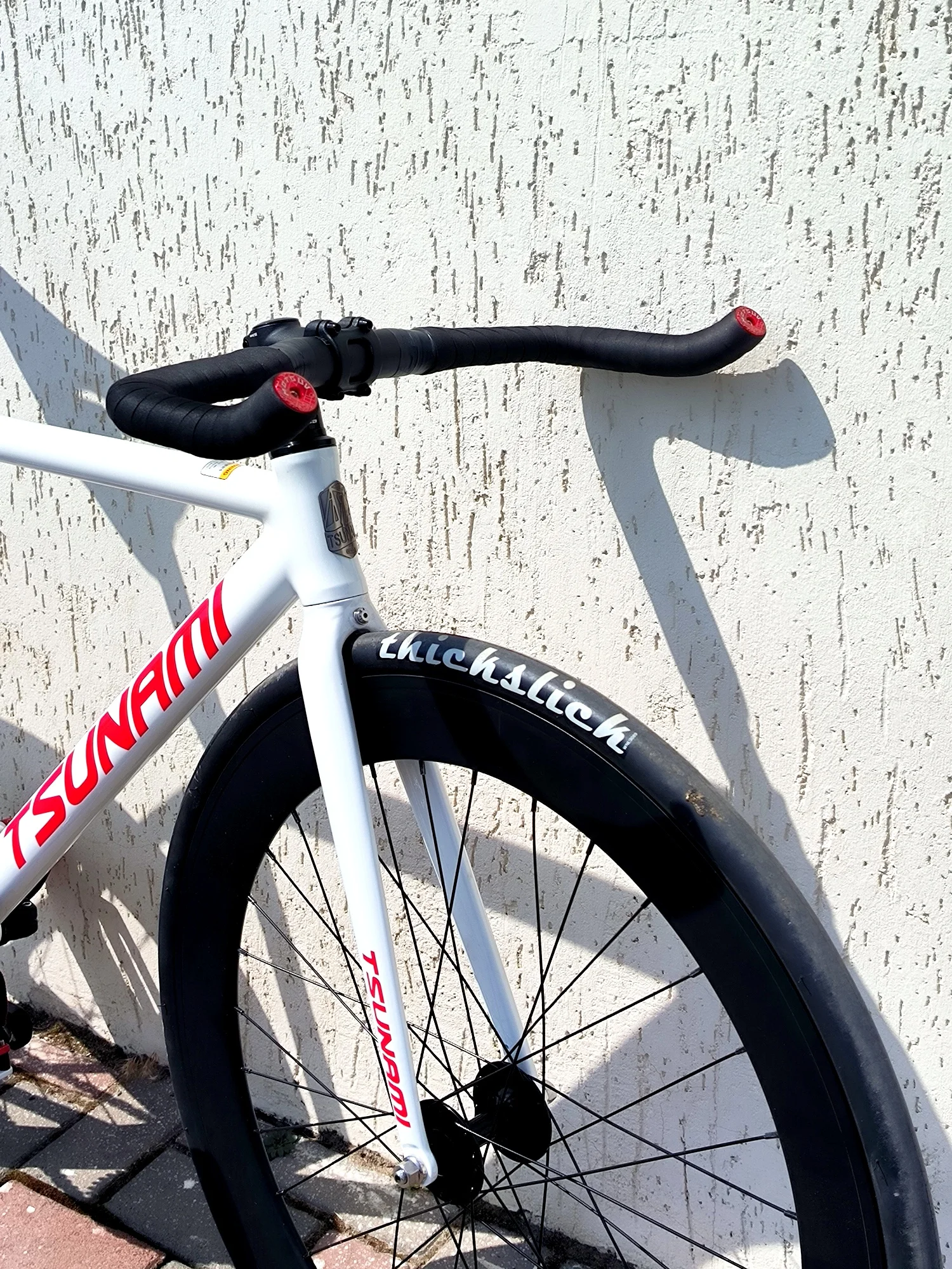 2本セットWTB thickslick 622-28 700-28C Thickslick Urban & Hybrid Tires – Durable, All-Round Performance – WTB