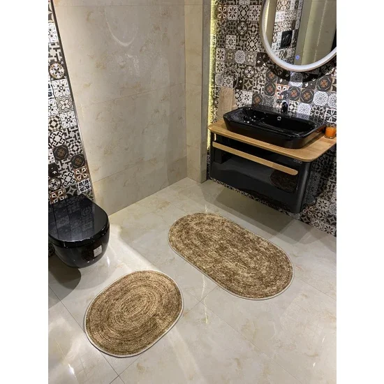 

Brilliant Leopard Patterned 2-Piece Anti-Slip Base Bath Mat Set (60X100 - 60X50)