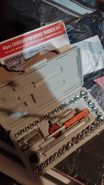 Kit 40 Peças Jogo De Soquete Chave Catraca Reversível 1/4 photo review