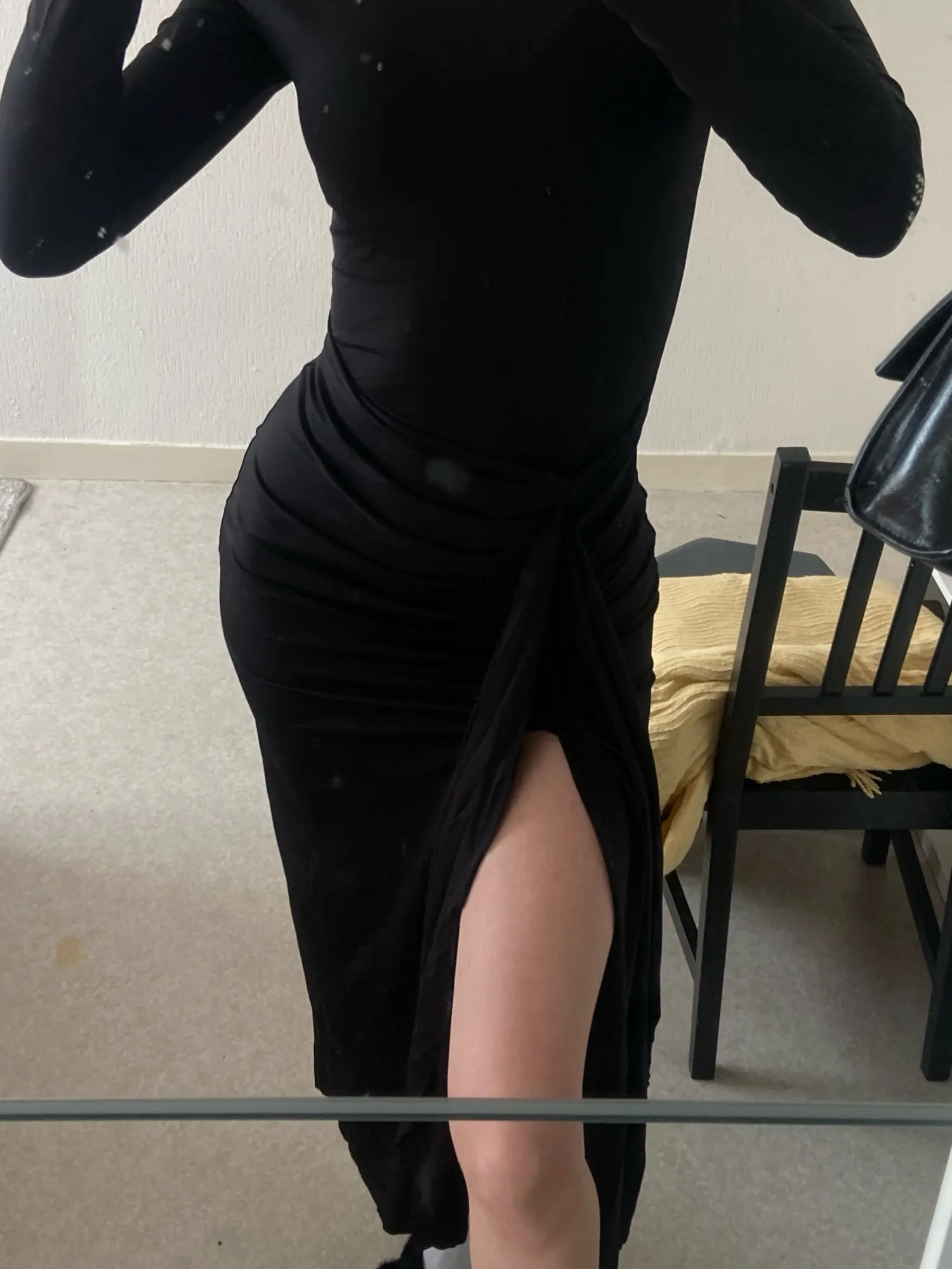 Chic Moopsi Turtleneck Maxi Dress with Thigh High Split photo review