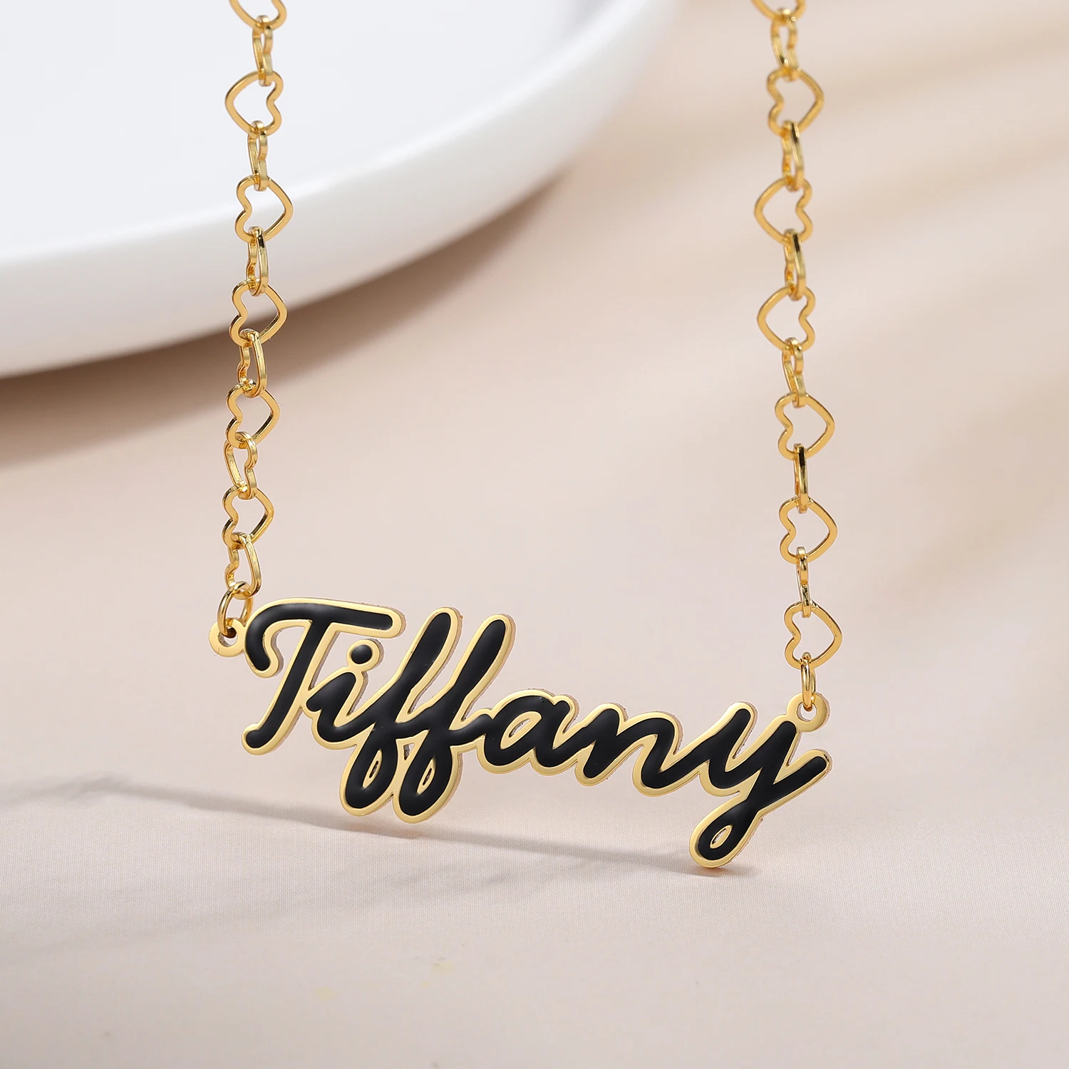 

Customized Enamel Name Necklace In Various Colors And Chains Personalized Name Necklace Fashion Jewelry Men Women Banquet Gift