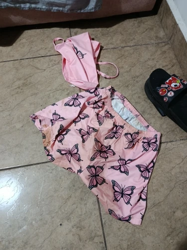 Butterfly Print Summer Pajama Set - Stylish & Comfy Sleepwear photo review