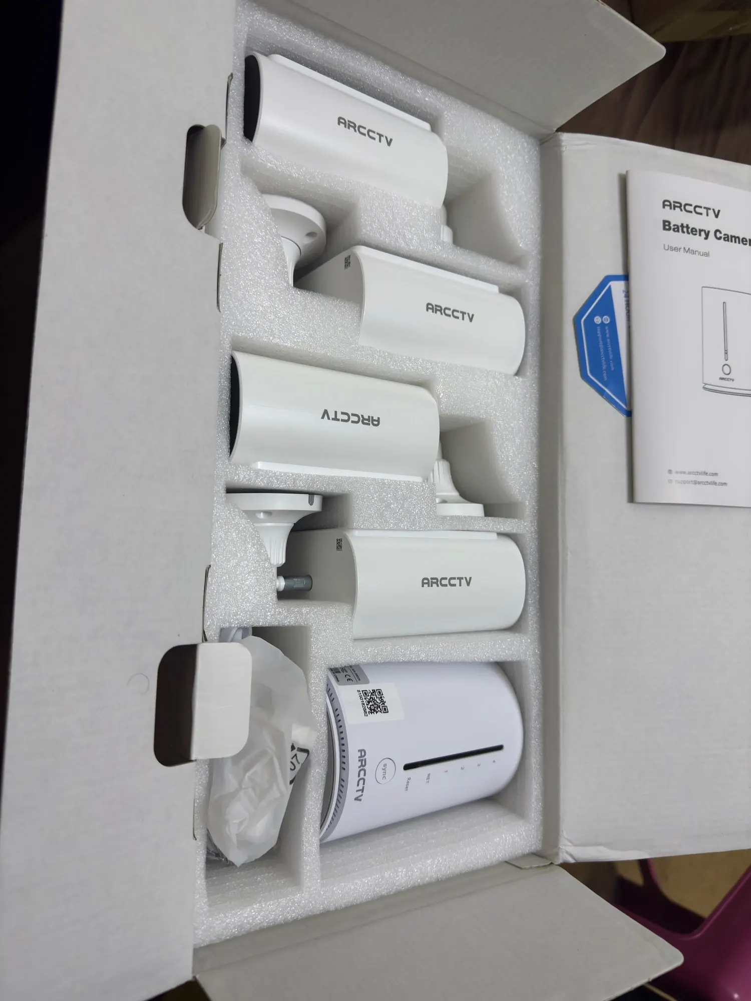 ARCCTV 4MP Wifi Solar Battery Camera Kit Surveillance Security System Humanoid Detection Siren Alarm Outdoor Wireless Camera Set photo review