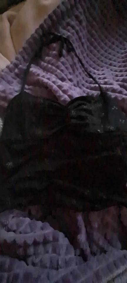 Y2K Women's Halter Crop Top - Lace Floral Patchwork Backless Design photo review