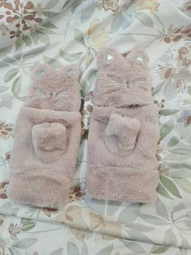 Cat Plush Mittens - Kawaii Winter photo review