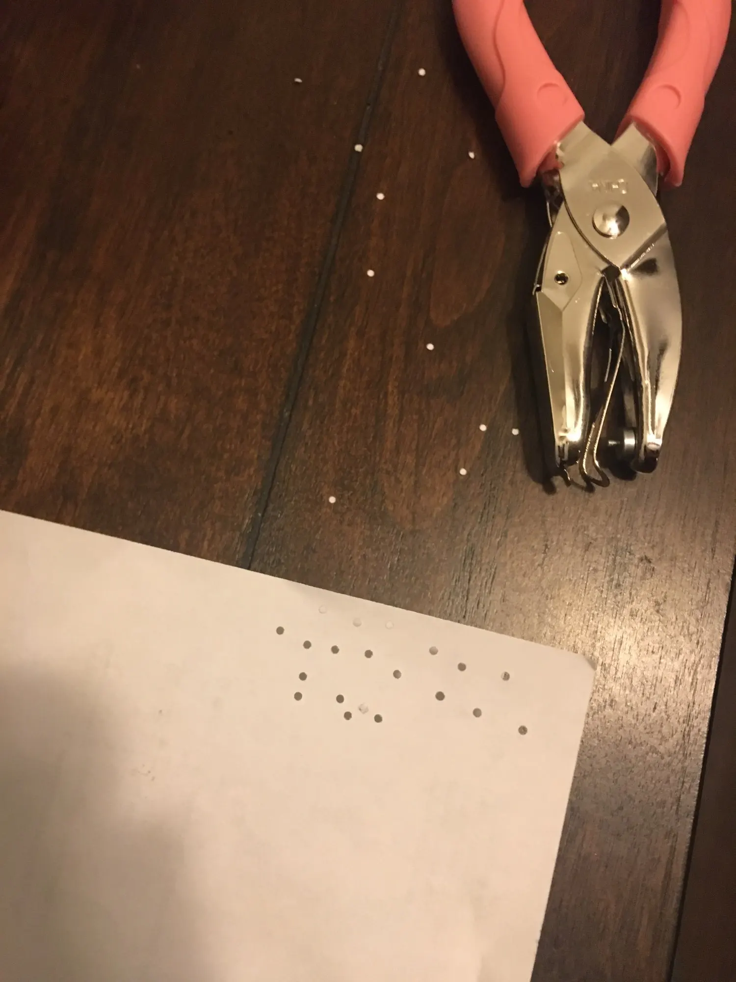 1Pcs Kawaii Single Hole Puncher Scrapbooking Paper Punches Cute Star Heart  Circle Hole Punch DIY Craft Shape Cutter Perforator - AliExpress