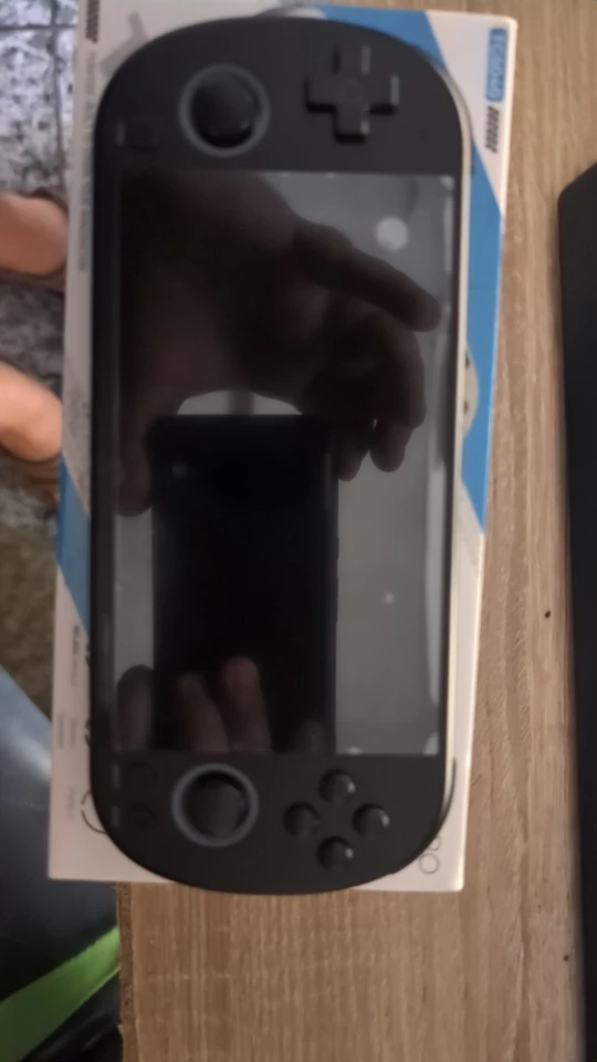 Retroid Pocket 5 Handheld Game Console photo review