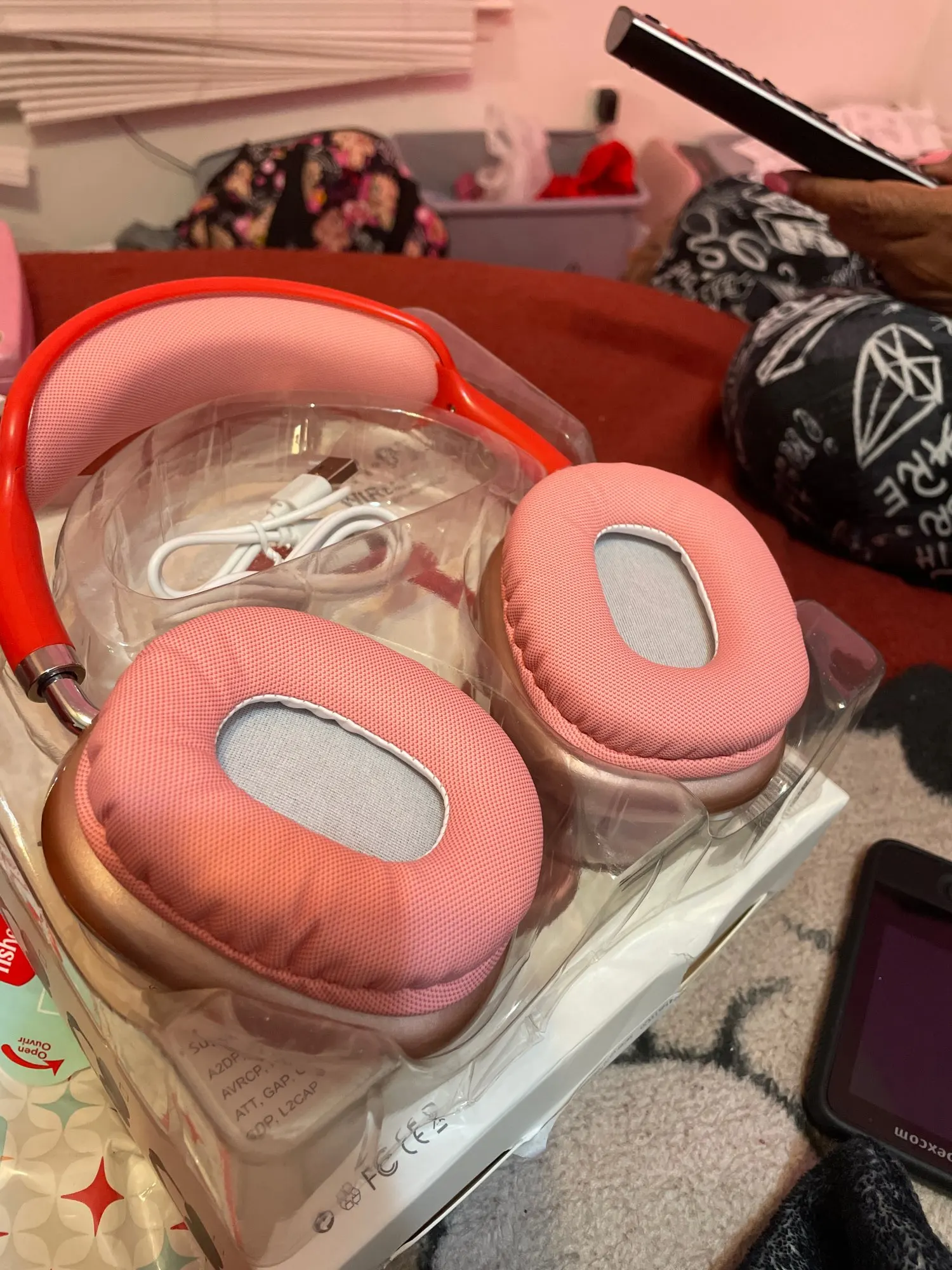 P9 Wireless Bluetooth Headphones With Mic Noise Cancelling