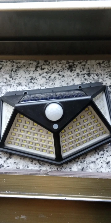 Luz Solar LED com Sensor de Movimento (Kit com 3 Unidades)