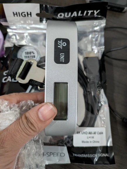 Silver Portable Luggage Scale