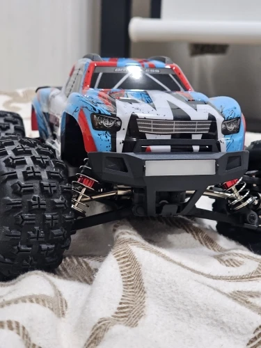 MJX Hyper Go 16208 1/16 Brushless Remote Control Monster Truck  RC 4X4 4WD 45km/h photo review