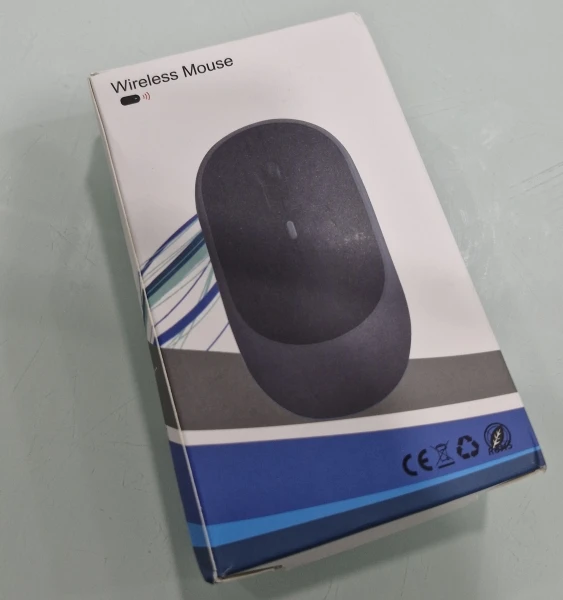 Rechargeable 2.4GHz Bluetooth Silent Gaming Mouse photo review