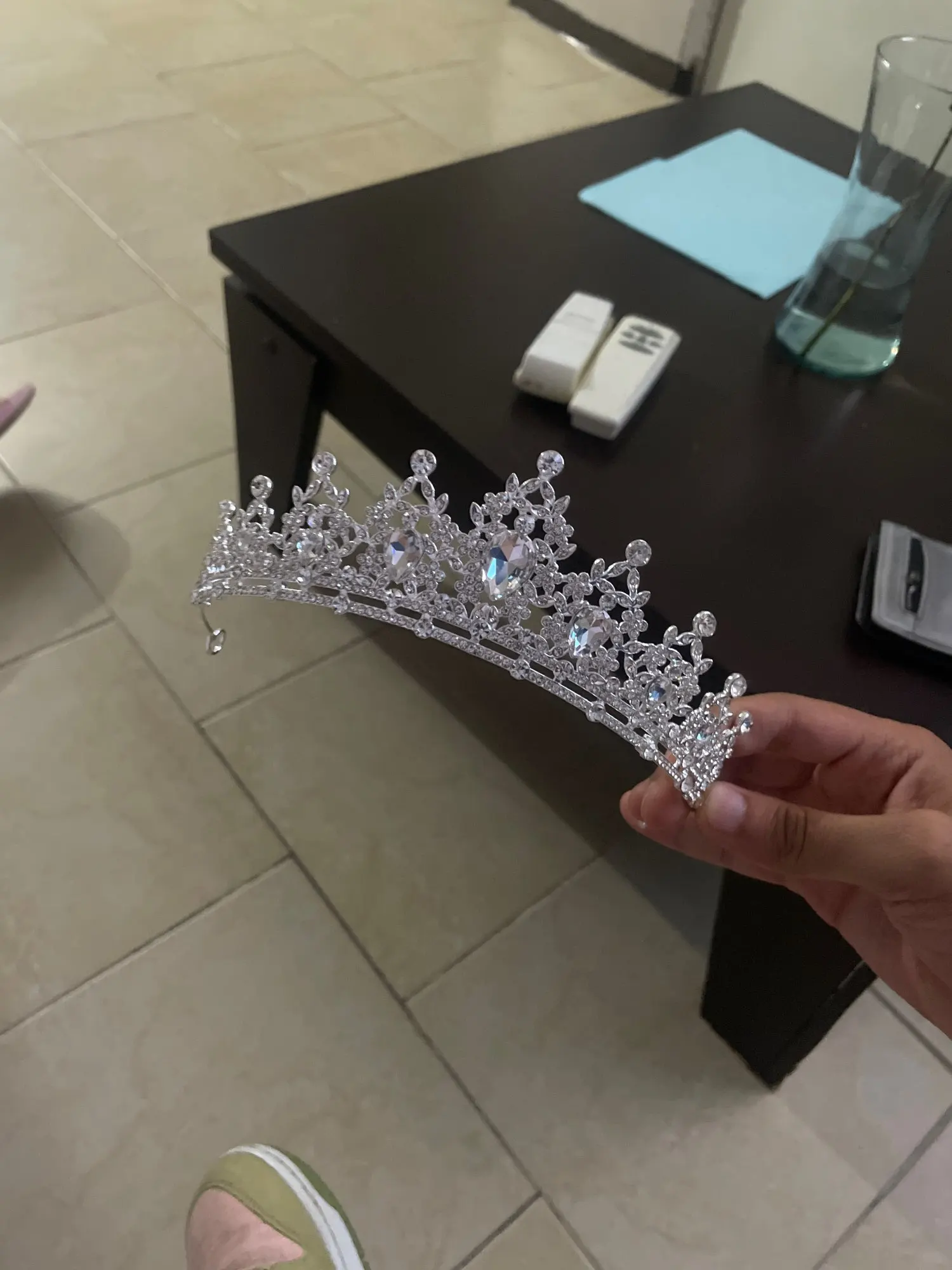 Crystal Silver Color Wedding Crown photo review