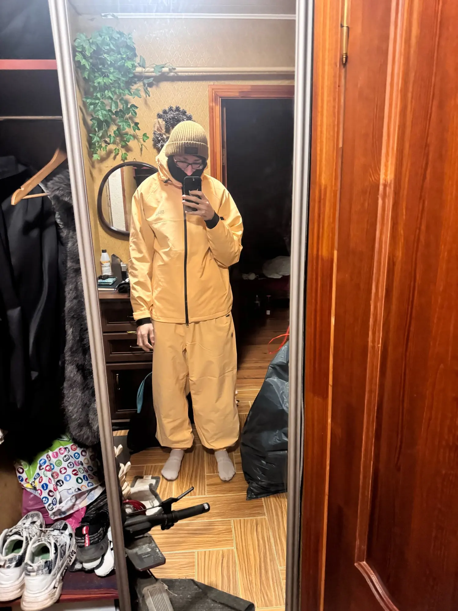 John snow 2025 New Male female couple Single and double board Ski suit set Loose type waterproof keep warm Ski pants ski jackets photo review