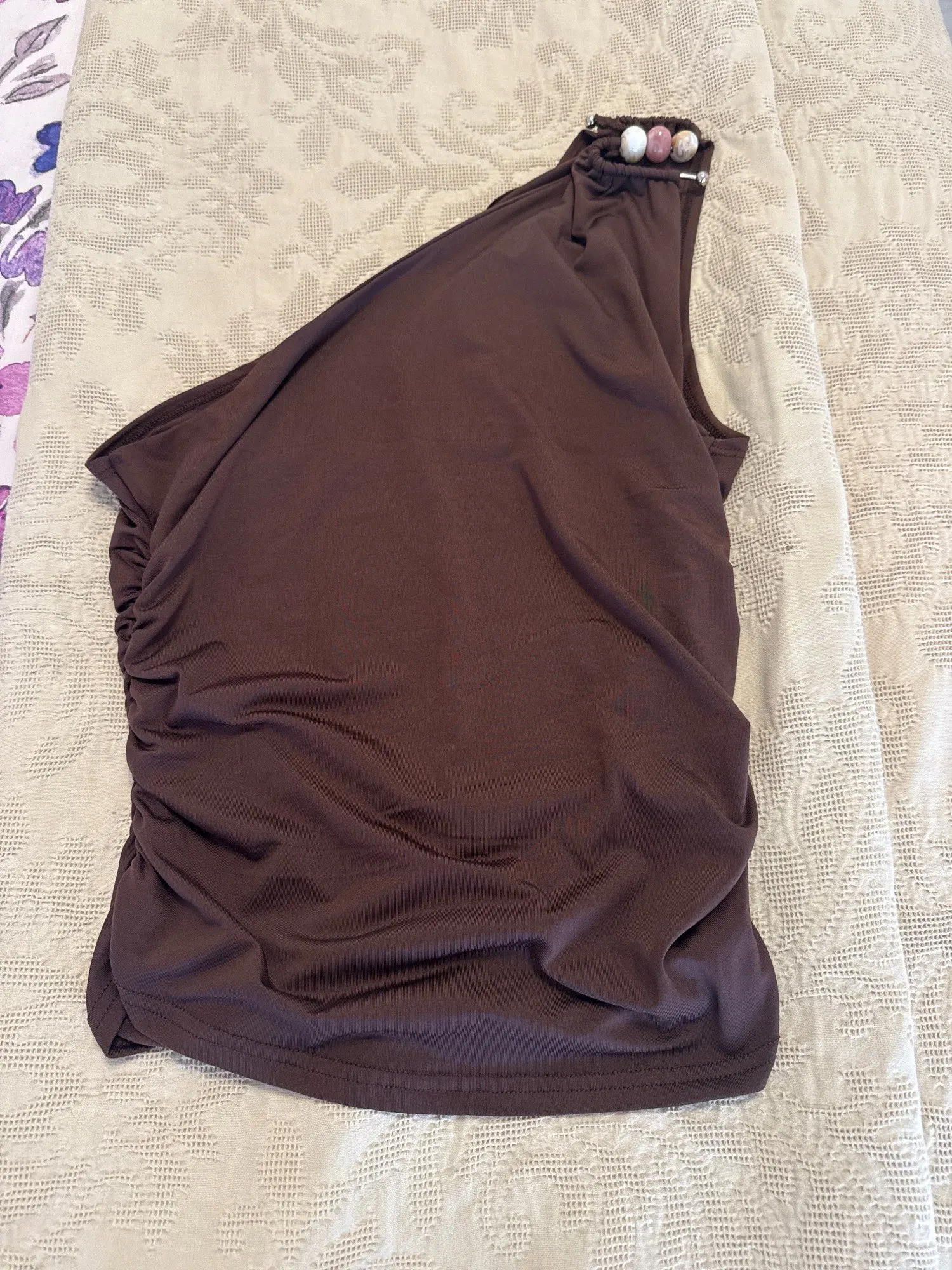 CUTENOVA One-Shoulder Beaded Chain Detail Ruched Tank Top photo review