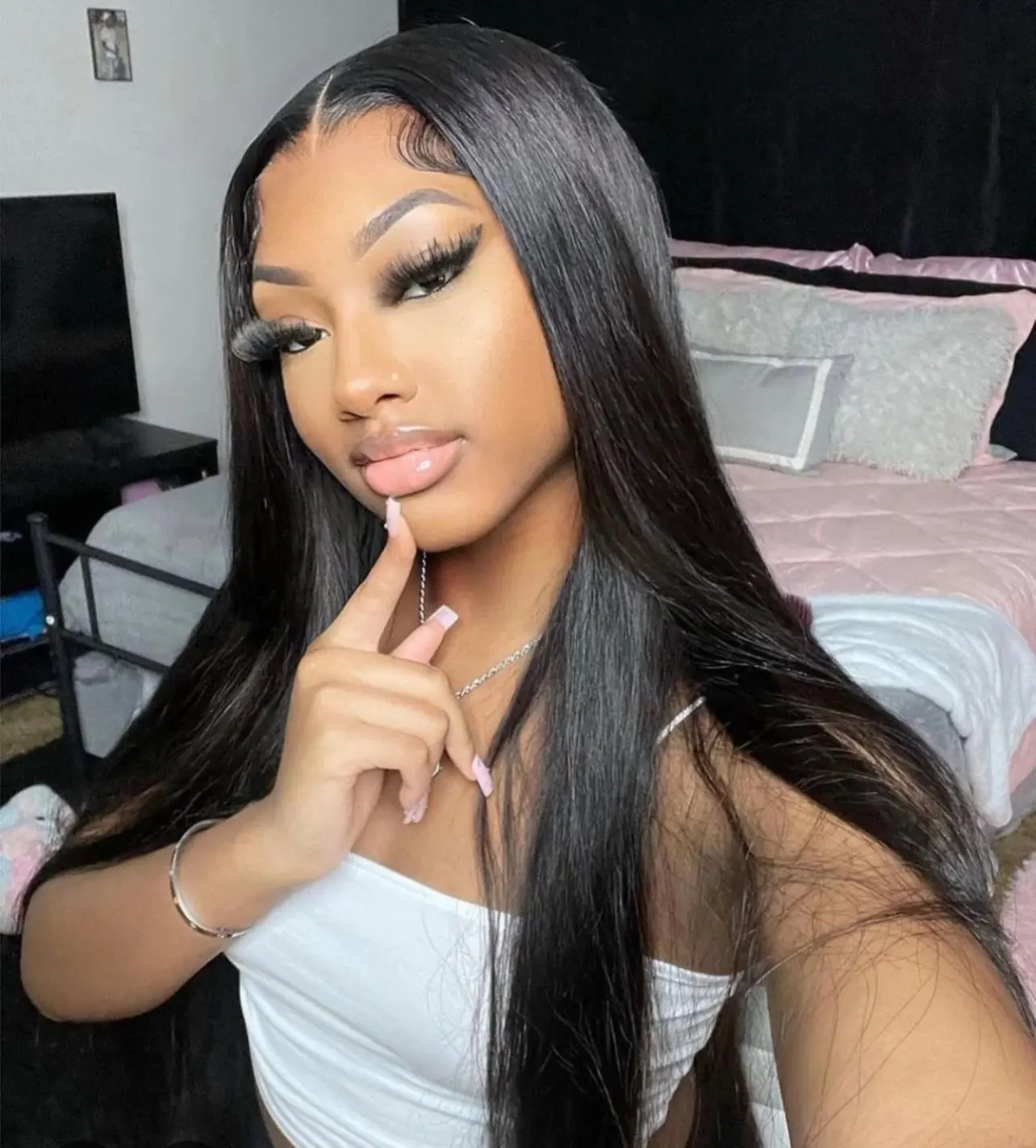 Brazilian Straight HD Lace Wig – 220 Density – One Size photo review