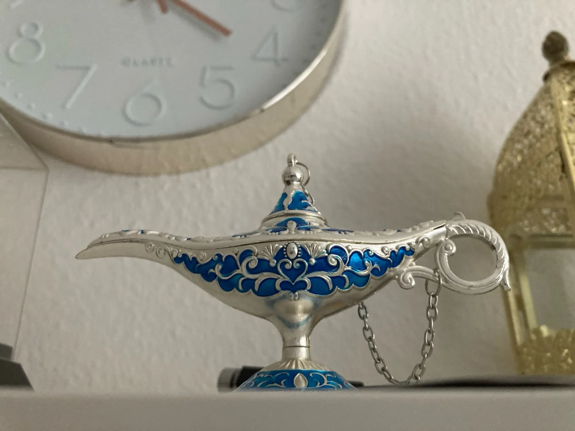 Aladdin's Legacy, Classic 12cm Magic Genie Lamp - Retro Home Décor & Unique Gift photo review