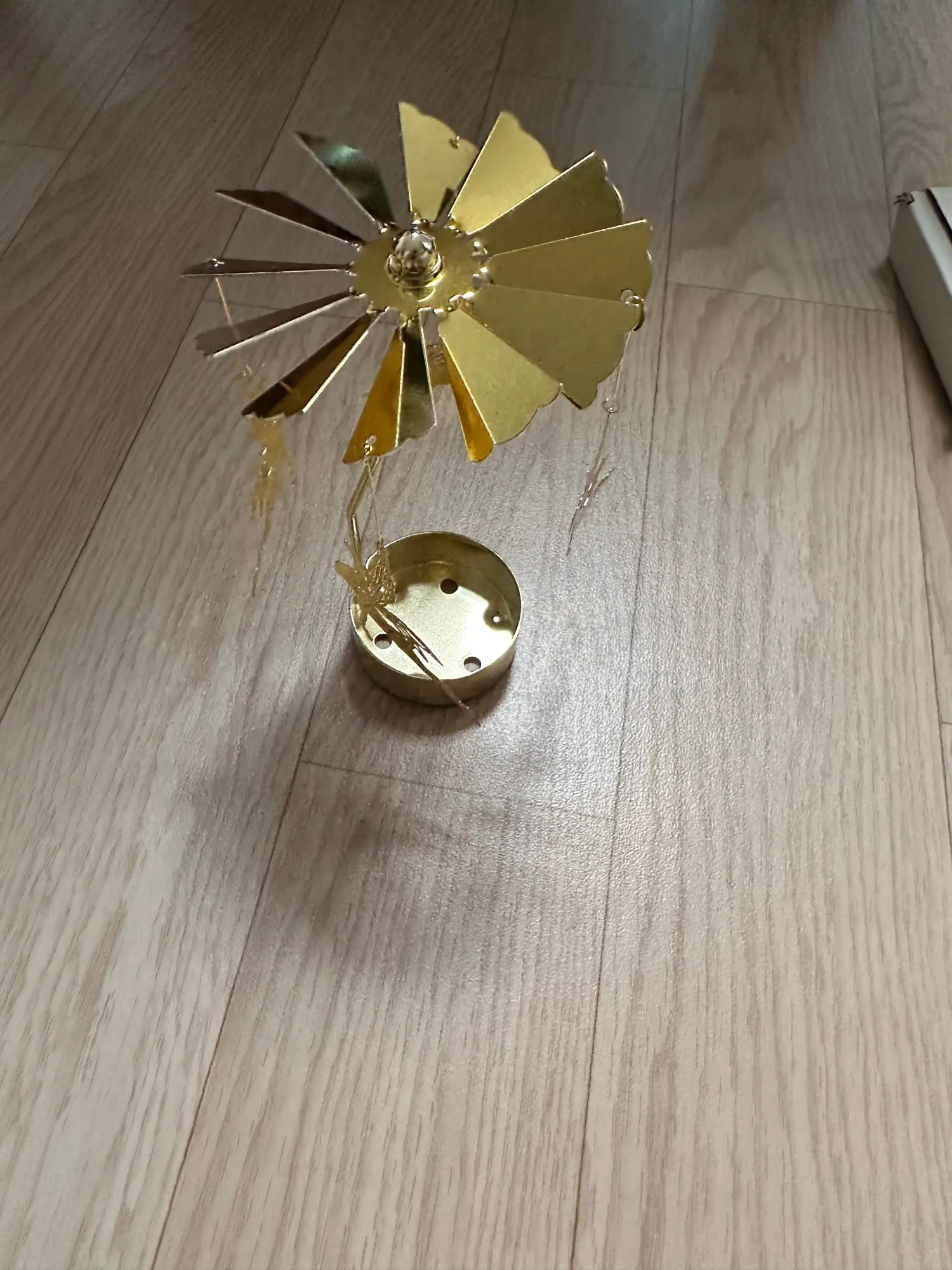 Metal Hot Rotating Candle Holder photo review