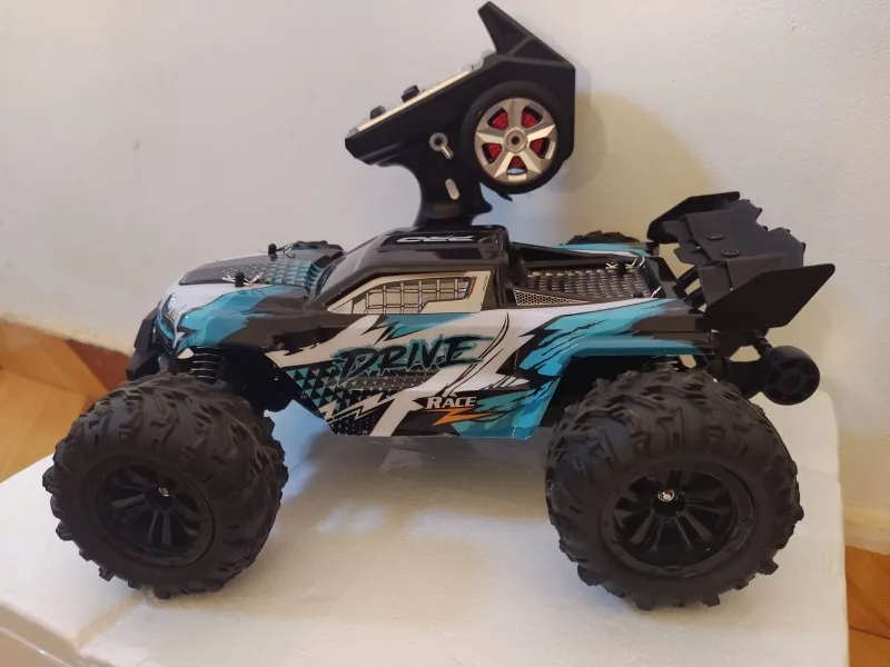 ZWN 1:16 70KM/H Or 50KM/H 4WD RC Car With LED Remote Control Cars High Speed Drift Monster Truck for Kids vs Wltoys 144001 Toys photo review